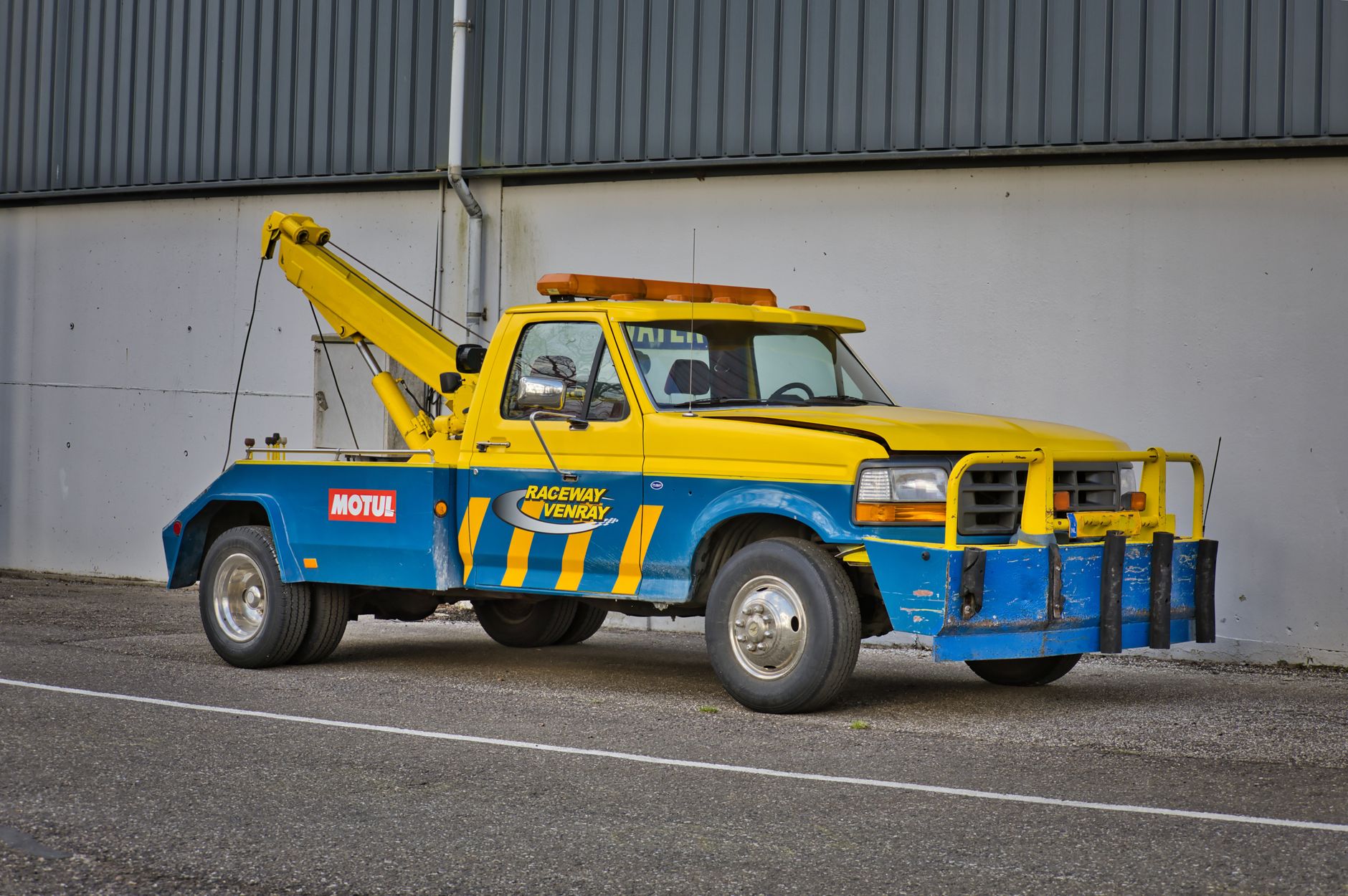 Remorquage voiture équipe à Soissons
